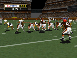 Madden NFL 2000 (USA) cover art